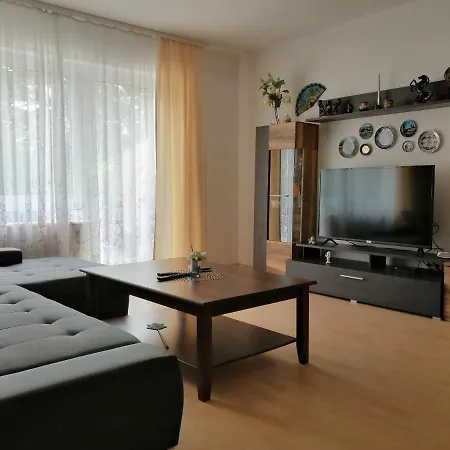 Apartment Paradies *